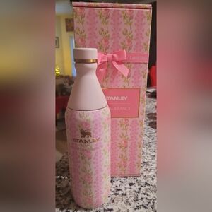 Stanley x LoveShackFancy Blooming Heirloom 20oz  Bottle